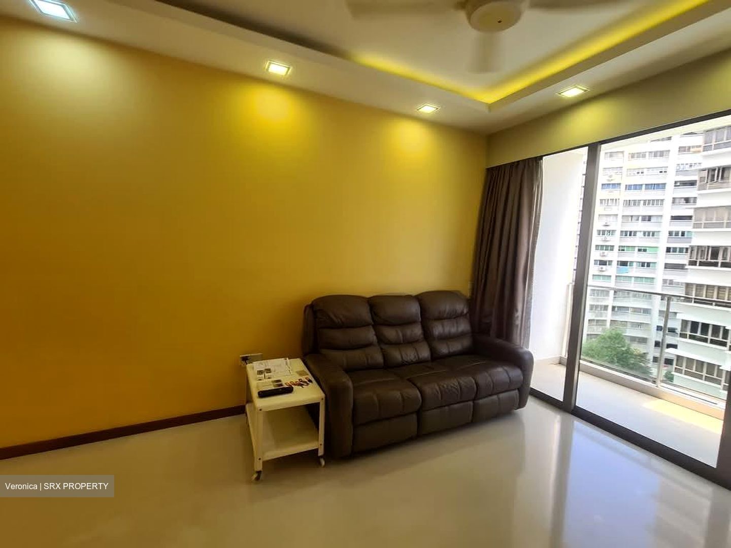 Waterfront Gold (D16), Condominium #556831171